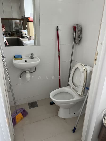 Caspian, 52 Lakeside Drive, 4 Bedrooms, 1,528 sqft, Condominium For Rent, by Stewart Lim, 24208771 - PropertyGuru.com.sg