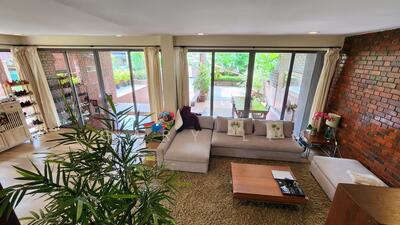 For Rent - Greenleaf Road