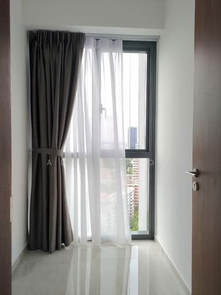 Stirling Residences, 23 Stirling Road, 2 Bedrooms, 764 sqft, Condominium For Rent, by Alicia Koh, 24210041 - PropertyGuru.com.sg