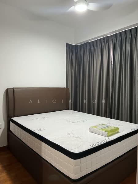 Stirling Residences, 23 Stirling Road, 2 Bedrooms, 764 sqft, Condominium For Rent, by Alicia Koh, 24210041 - PropertyGuru.com.sg