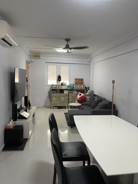 241 Yishun Ring Road, 241 Yishun Ring Road, Sembawang / Yishun, 2 Bedrooms, 721 sqft, HDB Flat For Rent, by Clarence Lim, 24210492 - PropertyGuru.com.sg