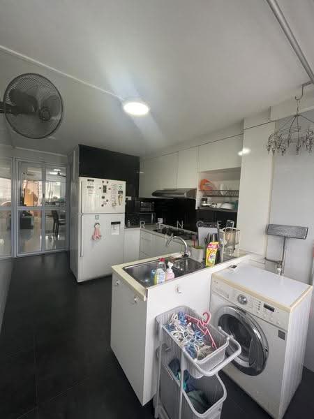 241 Yishun Ring Road, 241 Yishun Ring Road, Sembawang / Yishun, 2 Bedrooms, 721 sqft, HDB Flat For Rent, by Clarence Lim, 24210492 - PropertyGuru.com.sg