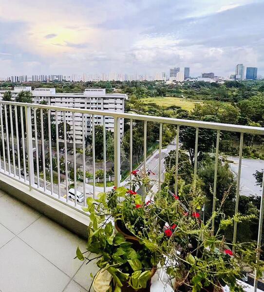 Lake Life, 8 Tao Ching Road, 4 Bedrooms, 1,249 sqft, Executive Condominium For Rent, by Vicky Chen, 24210624 - PropertyGuru.com.sg