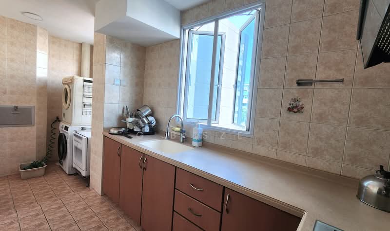 Sunflower View, 30 Lorong 36 Geylang, 3 Bedrooms, 1,023 sqft, Condominium For Sale, by G B Sze, 24211184 - PropertyGuru.com.sg