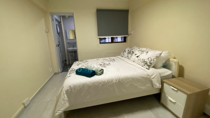 742 Yishun Avenue 5, 742 Yishun Avenue 5, 2 Bedrooms, 721 sqft, HDB Flat For Rent, by Veronica Lee, 24211323 - PropertyGuru.com.sg