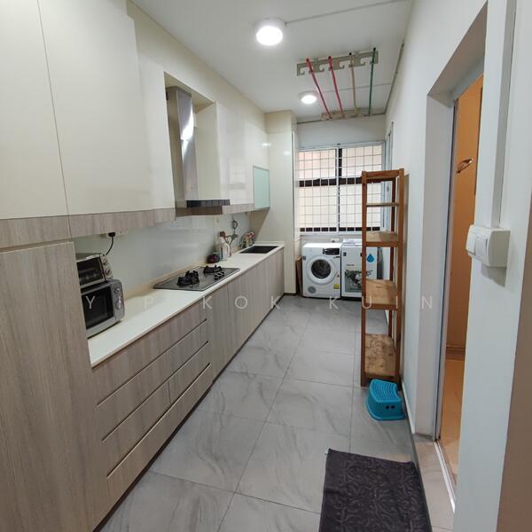 For Rent - 182 Stirling Road