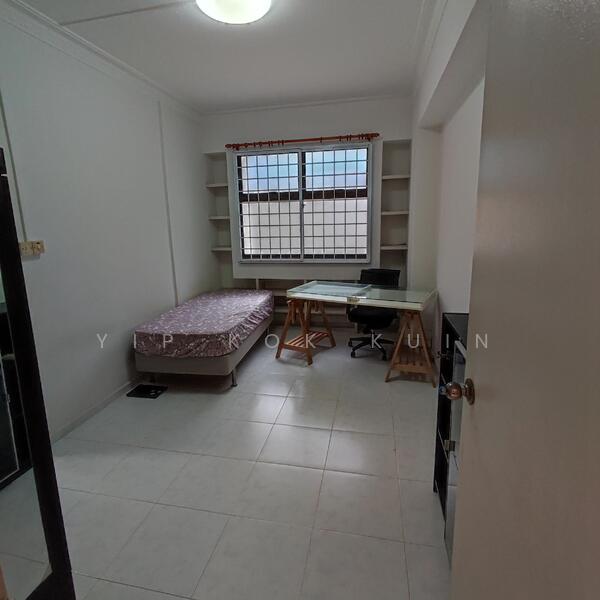 For Rent - 182 Stirling Road