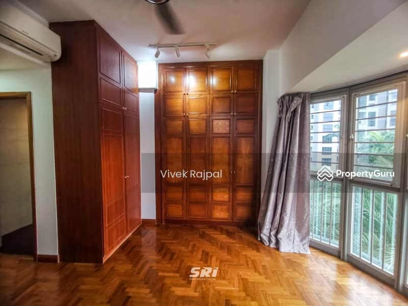 Master Bedroom - wardrobes