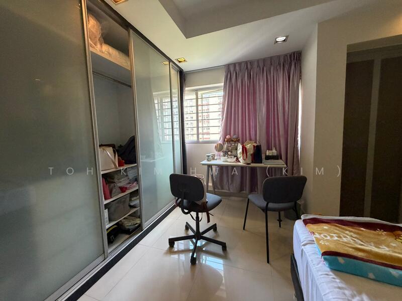 For Rent - 312 Jurong East Street 32
