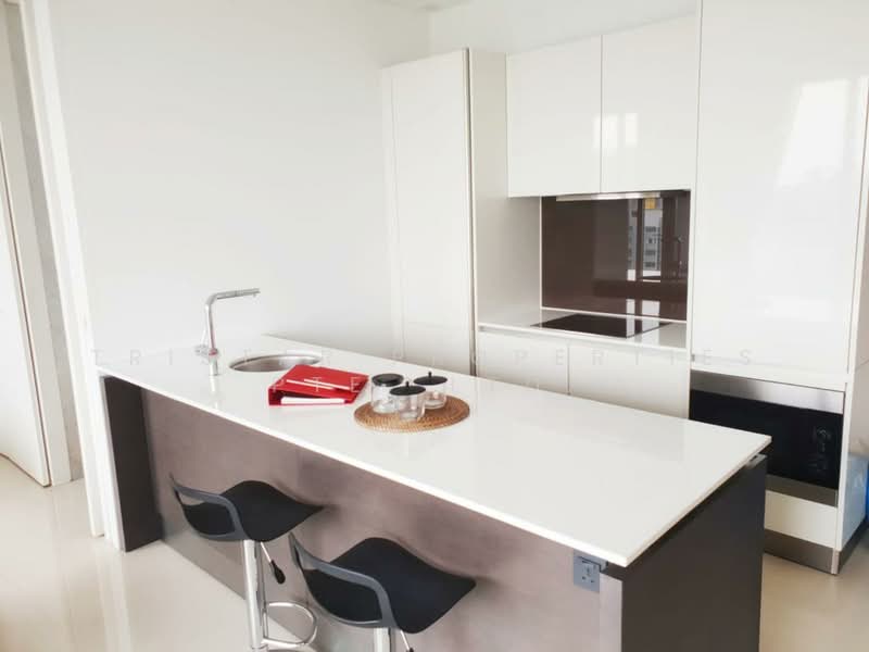 Scotts Square, 8 Scotts Road, 1 Bedroom, 635 sqft, Condominium For Rent, by YIP WAI LEONG, EDWIN (EDWIN YIP), 24214603 - PropertyGuru.com.sg