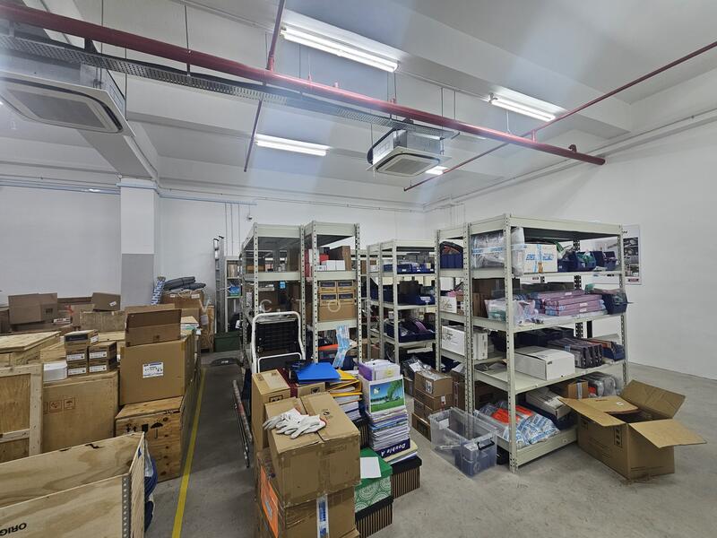 Ubi 55, 55 Ubi Avenue 1 UBI 55, 1,647 sqft, Light Industrial (B1) For Rent, by Victor The, 24214810 - CommercialGuru.com.sg