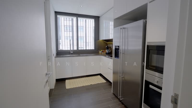 Lloyd SixtyFive, 65 Lloyd Road, 3 Bedrooms, 2,422 sqft, Condominium For Rent, by Fransiska Tan, 24214953 - PropertyGuru.com.sg