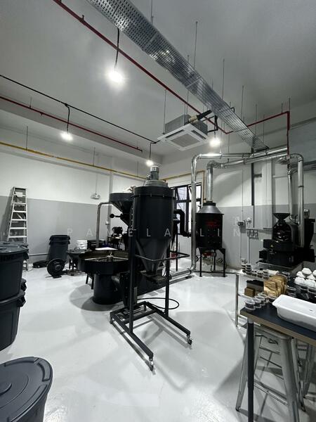 CT Foodchain, 200 Pandan Loop, 1,787 sqft, Factory / Workshop (B2) For Sale, by Pamela Lin, 24215095 - CommercialGuru.com.sg