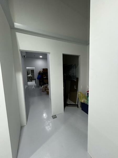 CT Foodchain, 200 Pandan Loop, 1,787 sqft, Factory / Workshop (B2) For Sale, by Pamela Lin, 24215095 - CommercialGuru.com.sg