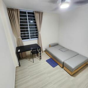 For Rent - 356B Admiralty Drive