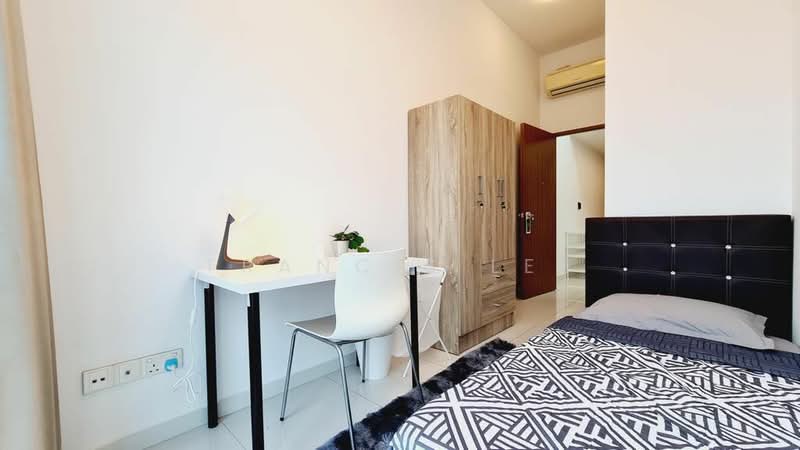 City Square Residences, 10 Kitchener Link, Farrer Park / Serangoon Rd, Room Rental, 120 sqft, Condominium For Rent, by Francis Lee, 24215986 - PropertyGuru.com.sg