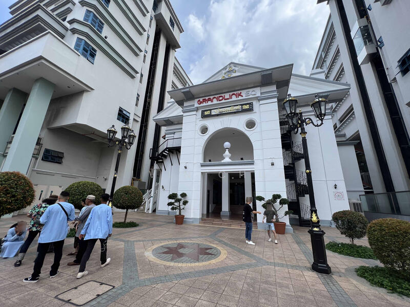 Grandlink Square, 511 Guillemard Road, 194 sqft, Mall Shop For Sale, by Alvin Chua, 24217594 - CommercialGuru.com.sg