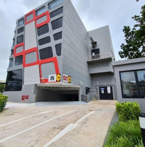 ❤️LIV @ Changi ❤️ no GTO ❤️new retail space with huge captive residential consumers, Upper changi road, 1,668 sqft, Mall Shop For Rent, by Hwa San TIO, 24217989 - CommercialGuru.com.sg