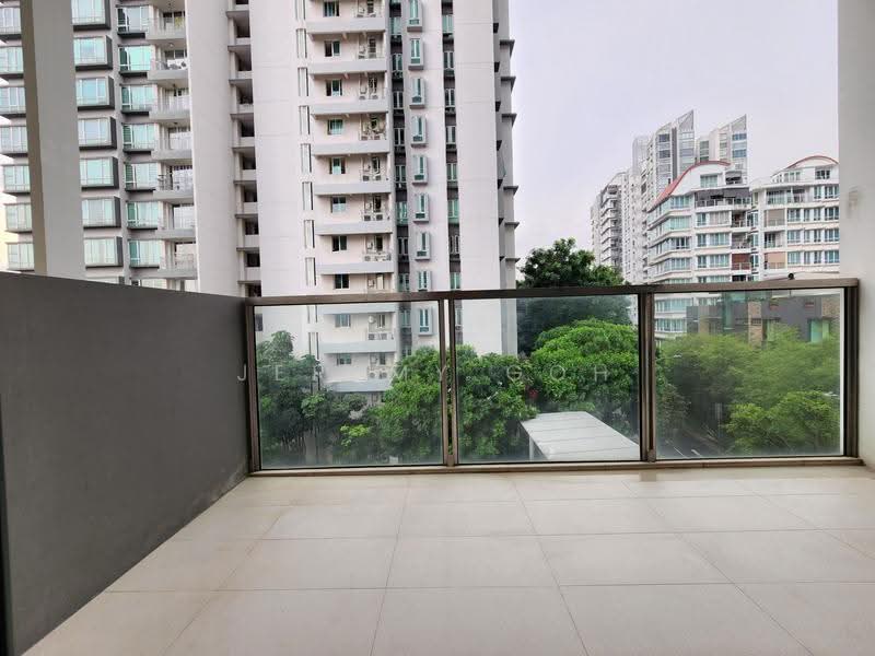 18 Woodsville, 18 Woodsville Close, Macpherson / Potong Pasir, 2 Bedrooms, 818 sqft, Condominium For Rent, by Jeremy Goh, 24219196 - Balcony - PropertyGuru.com.sg