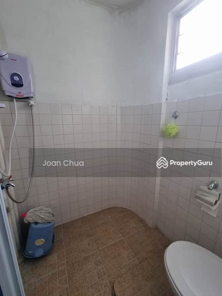 For Rent - 253 Jurong East Street 24