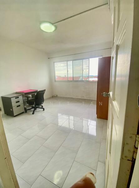 For Rent - 406 Pasir Ris Drive 6