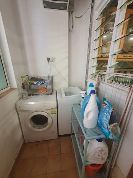 Emerald Garden, 33 Club Street, Room Rental, 200 sqft, Condominium For Rent, by Nooruddin S G, 24220532 - PropertyGuru.com.sg