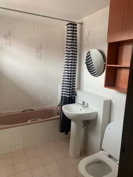 For Rent - Hillview Garden Estate