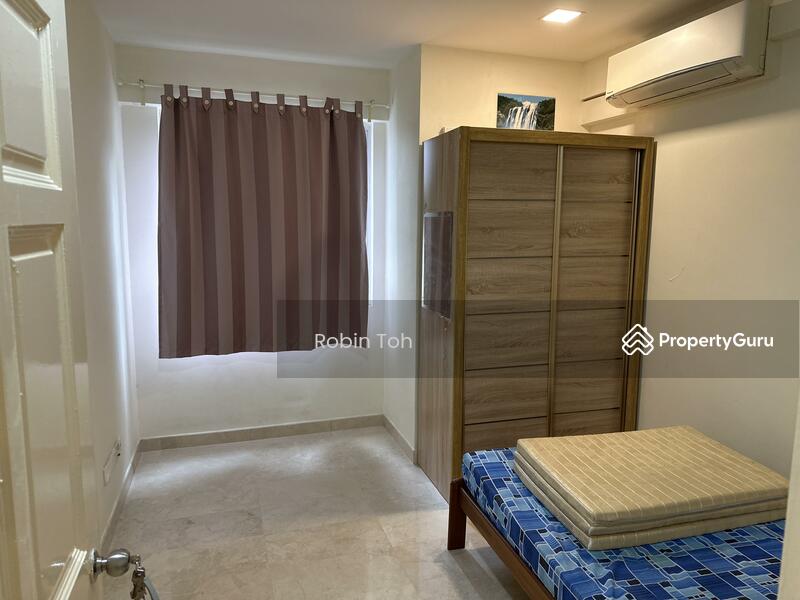 For Rent - Elias Green