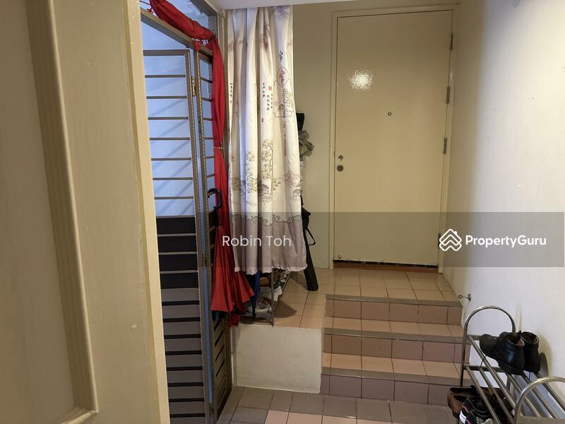 For Rent - Elias Green