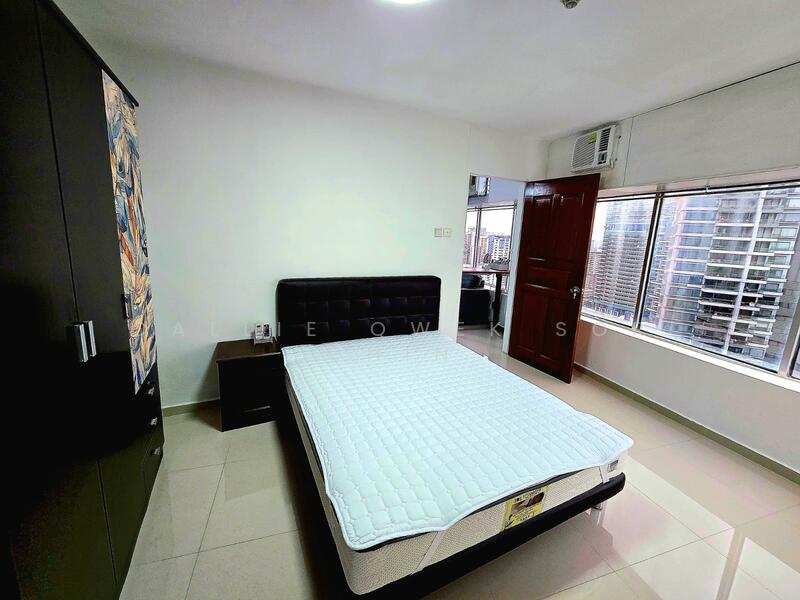 The Plaza, 7500A Beach Road, 1 Bedroom, 527 sqft, Apartment For Rent, by Callie Qwek Sor Chin, 24223279 - PropertyGuru.com.sg