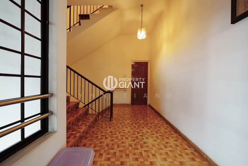 ❤️GIANT⚡️2.5 Storeys Semi-Detached House for RENT!, Mattar Road/ Sallim Road/ Aljunied Road, 3 Bedrooms, 6,000 sqft, Semi-Detached House For Rent, by Lynn Tiang, 24224433 - PropertyGuru.com.sg