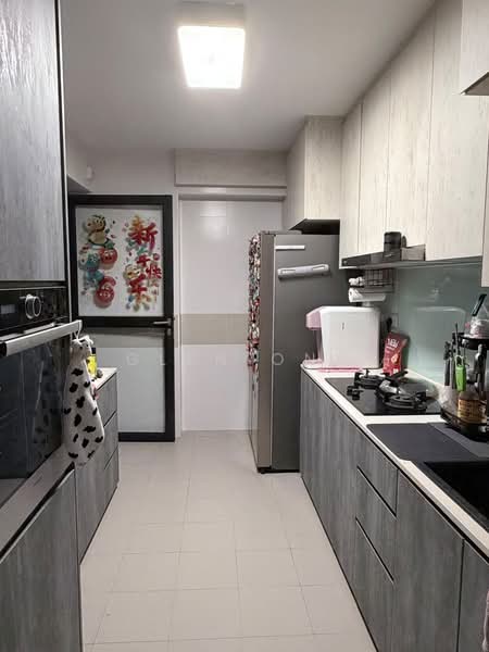 677A Yishun Ring Road, 677A Yishun Ring Road, 3 Bedrooms, 1,001 sqft, HDB Flat For Sale, by Glen Ong, 24226430 - PropertyGuru.com.sg