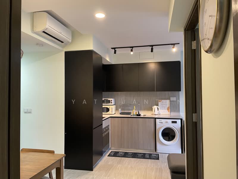 Grandeur Park Residences, 3 Bedok South Avenue 3, 2 Bedrooms, 667 sqft, Condominium For Rent, by Hayati Jantan, 24226718 - PropertyGuru.com.sg