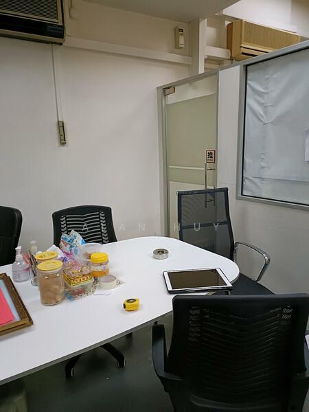 Hong Lim Complex, 531 Upper Cross Street, Boat Quay / Raffles Place / Marina, 675 sqft, Office For Rent, by Alan Huy, 24228383 - CommercialGuru.com.sg