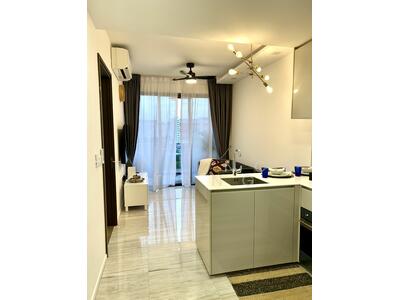 For Rent - Parc Esta