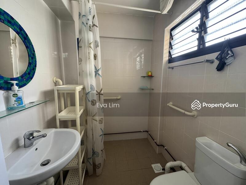 For Rent - 161 Tampines Street 12
