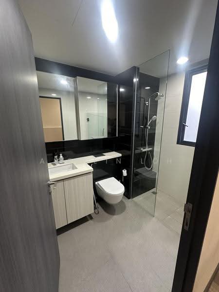 Gem Residences, 1 Lorong 5 Toa Payoh, Balestier / Toa Payoh, Studio, 320 sqft, Condominium For Rent, by Angelin Loh, 24229067 - Bathroom - PropertyGuru.com.sg