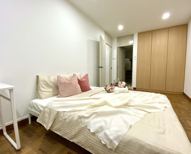 The Plaza, 7500A Beach Road, Room Rental, 150 sqft, Apartment For Rent, by Jess Chaim, 24229158 - PropertyGuru.com.sg