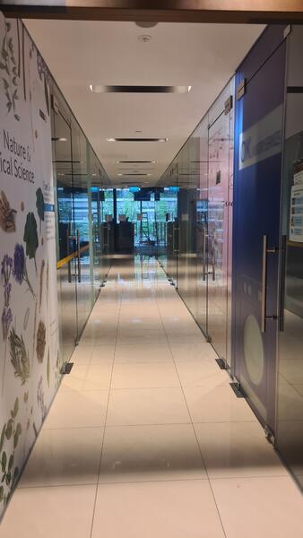 Oxley Tower, 138 Robinson Road, Boat Quay / Raffles Place / Marina, 194 sqft, Mall Shop For Sale, by Funn Kam, 24229297 - CommercialGuru.com.sg