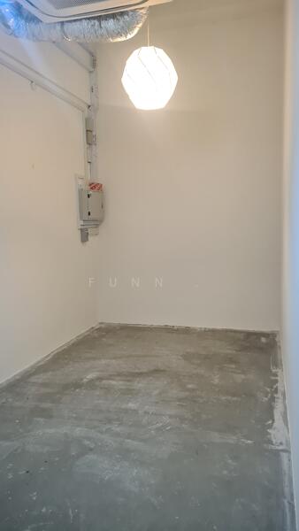 Oxley Tower, 138 Robinson Road, Boat Quay / Raffles Place / Marina, 194 sqft, Mall Shop For Sale, by Funn Kam, 24229297 - CommercialGuru.com.sg
