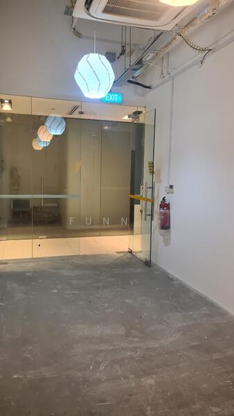Oxley Tower, 138 Robinson Road, Boat Quay / Raffles Place / Marina, 194 sqft, Mall Shop For Sale, by Funn Kam, 24229297 - CommercialGuru.com.sg