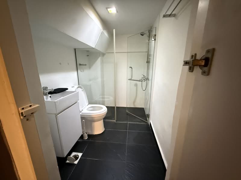 For Rent - 9 Seraya Lane