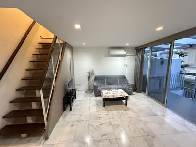 For Rent - 9 Seraya Lane