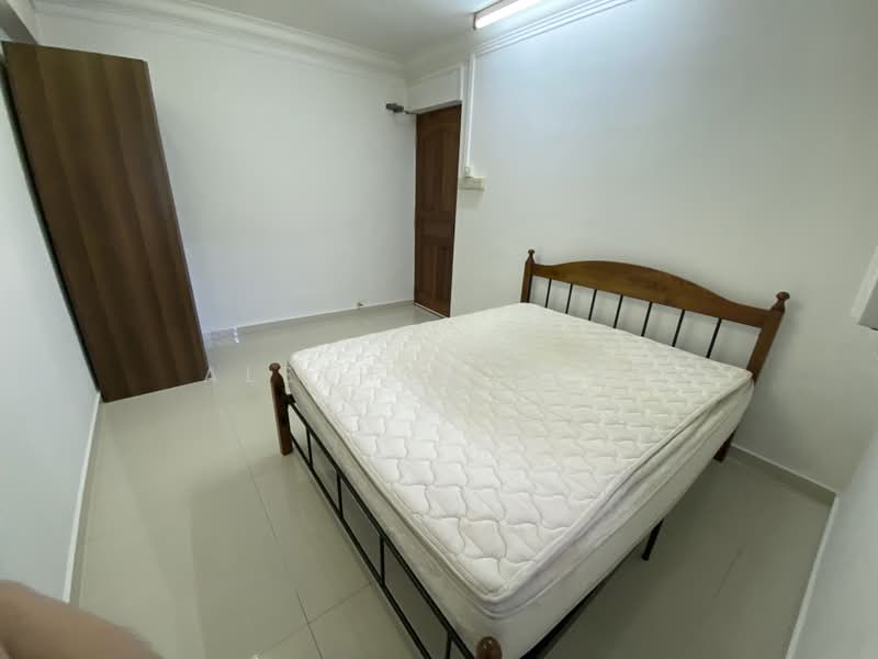 627 Ang Mo Kio Avenue 9, 627 Ang Mo Kio Avenue 9, 1 Bedroom, 120 sqft, HDB Flat For Rent, by Alethea Jane, 24230409 - PropertyGuru.com.sg