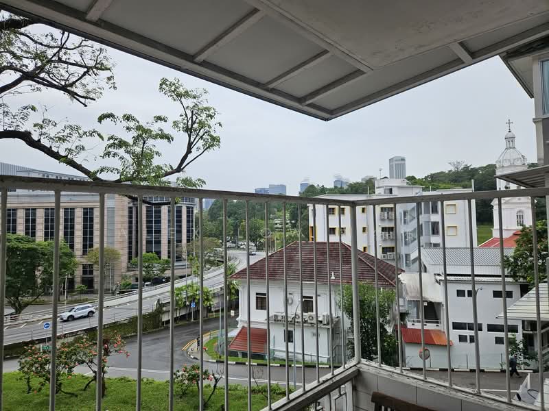 Hollywood Apartments, 100-100D Oxley Rise, 3 Bedrooms, 990 sqft, Apartment For Rent, by Alex Low 刘经佑, 24230447 - PropertyGuru.com.sg