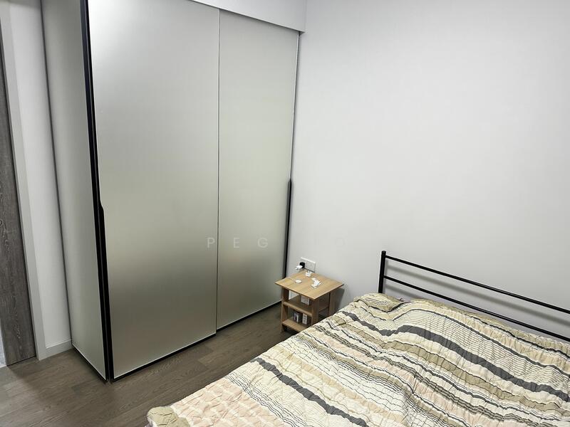 Margaret Ville, 20 Margaret Dr, 1 Bedroom, 527 sqft, Apartment For Rent