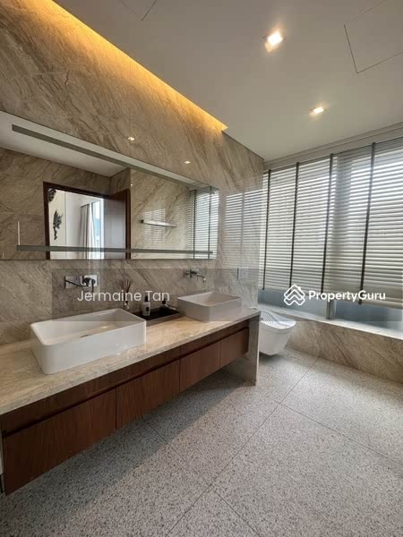 Master Room Toilet