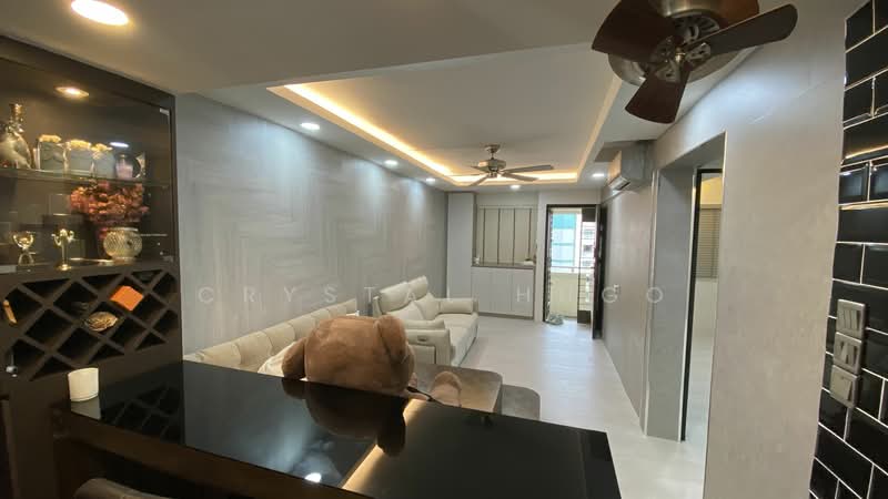 704 West Coast Road, 704 West Coast Road, 2 Bedrooms, 721 sqft, HDB Flat For Sale, by Cristal Lee, 24233010 - PropertyGuru.com.sg