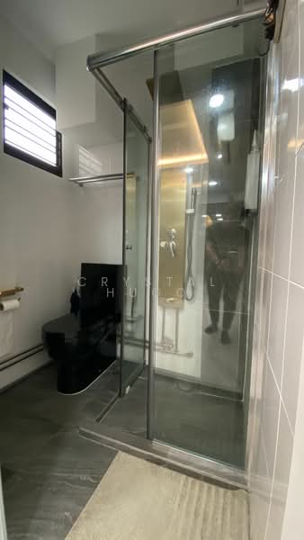 704 West Coast Road, 704 West Coast Road, 2 Bedrooms, 721 sqft, HDB Flat For Sale, by Cristal Lee, 24233010 - PropertyGuru.com.sg