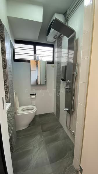 704 West Coast Road, 704 West Coast Road, 2 Bedrooms, 721 sqft, HDB Flat For Sale, by Cristal Lee, 24233010 - PropertyGuru.com.sg